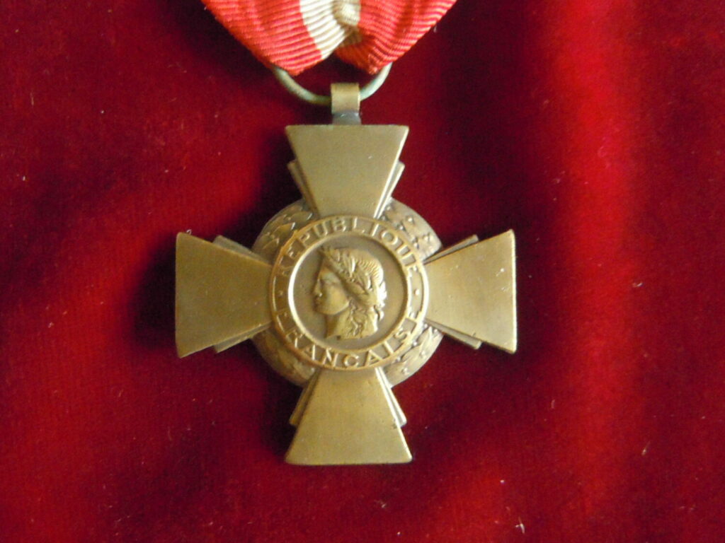 Médaille Croix de la Valeur Militaire militaria France