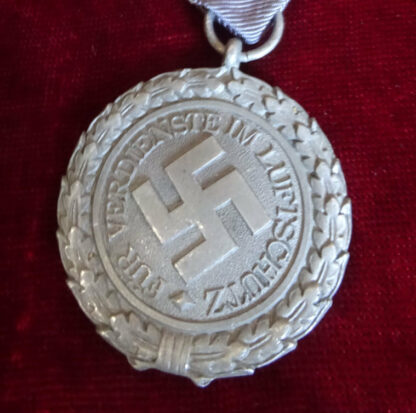médaille Luftschutz - militaria allemand
