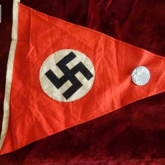 fanion NSDAP - Militaria allemand WWII