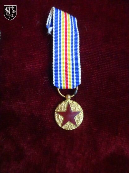 médaille militaire des blessés - militaria France