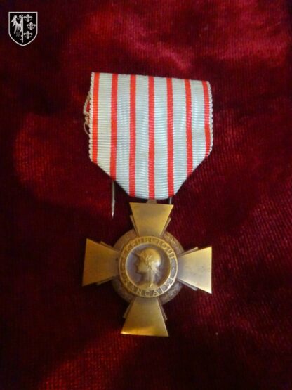 médaille croix du combattant - militaria France