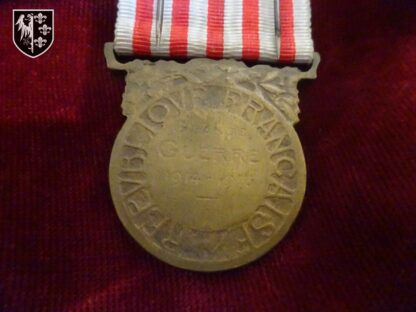 Médaille commémorative de la guerre 1914-1918 - militaria