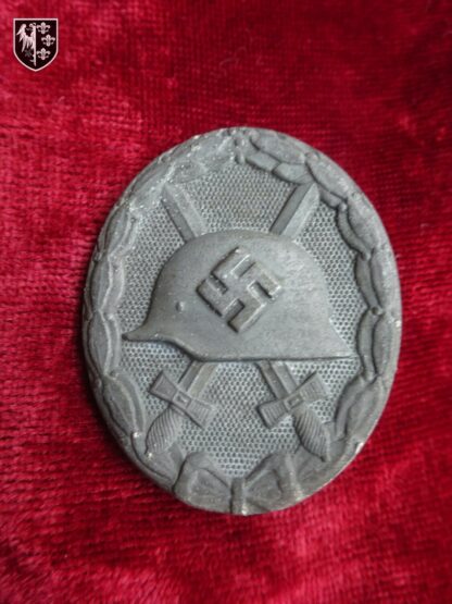 badge des blessés classe argent - militaria WWII