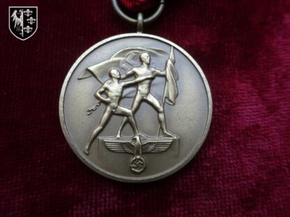 médaille des suèdes 1er octobre 1938 - militaria allemand WWII