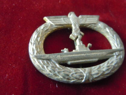 Badge de combat U-Boot. Fabricant Gebruder Wegerhof, Ludensheid - militaria allemand WWII