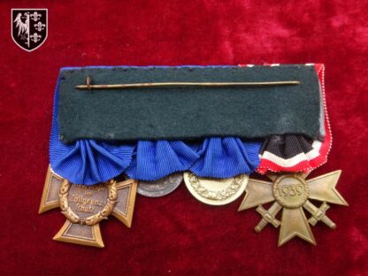 barrette 4 médailles, cx du mérite avec glaives, 4 ans service, 12 ans service, douane - militaria allemand - german militaria