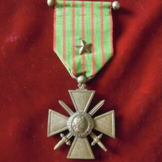 Médaille Croix de Guerre 1914-1918 avec étoile de bronze - militaria France