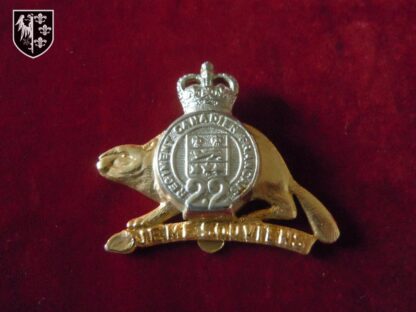 Insigne de béret du 22ème régiment royal d'infanterie canadien - militaria Canada