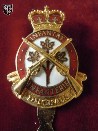Insigne de casquette du Corps Royal Canadien d'Infanterie - militaria Canada