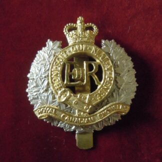 Insigne de béret Royal Canadian Engineers - militaria canada
