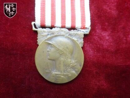 Médaille commémorative de la guerre 1914-1918 - militaria France