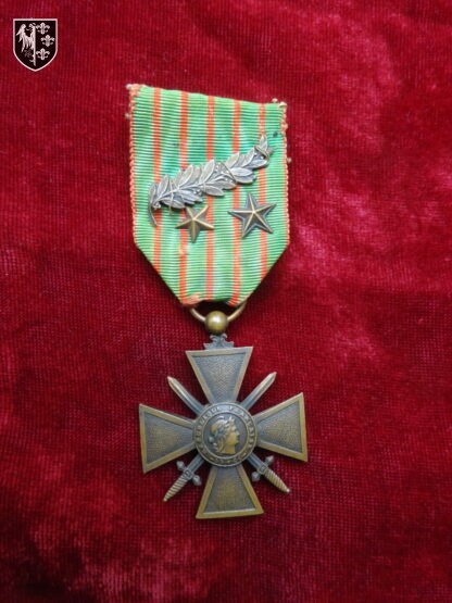 Médaille Croix de Guerre 1914-1915 - Militaria France