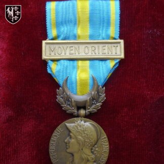 Médaille Commémorative des Opérations du Moyen-Orient - Canal de Suez 1956 - Militaria France