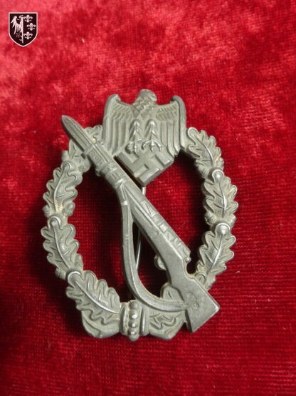 Badge assaut infanterie (infanterie sturmabzeichen) - Militaria allemand