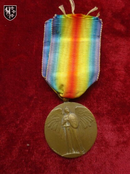 Médaille interalliée de la Victoire Poutot Mattei. Poinçon bronze sur la France - Militaria France