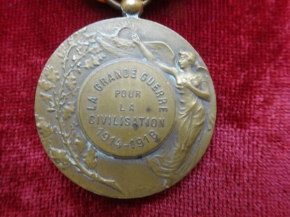 Médaille interalliée de la Victoire Poutot Mattei. Poinçon bronze sur la France - Militaria France