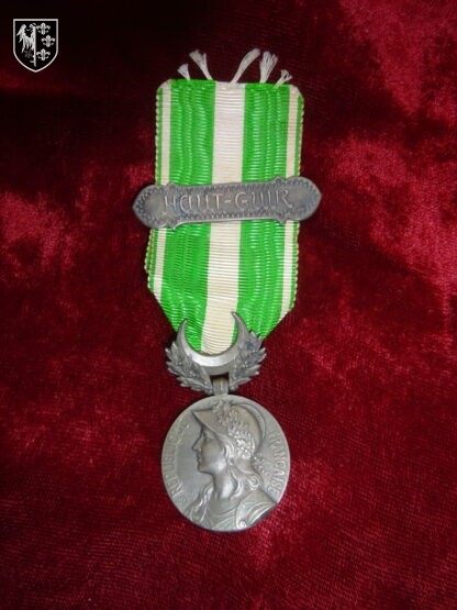Médaille commémorative du Maroc avec agrafe Haut-Guir - Militaria France