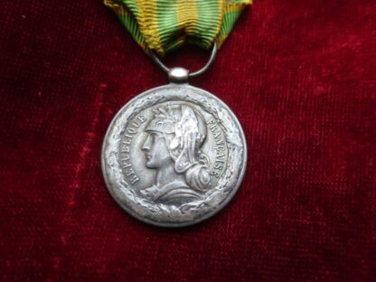 Médaille du Tonkin Terre - Militaria France