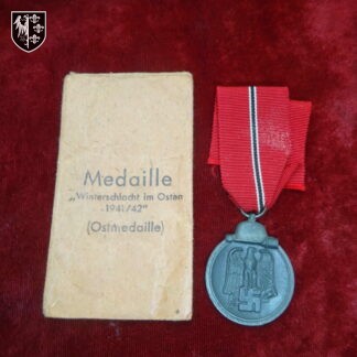 Médaille Campagne de Russie 1941-1942 avec son enveloppe - Militaria allemand