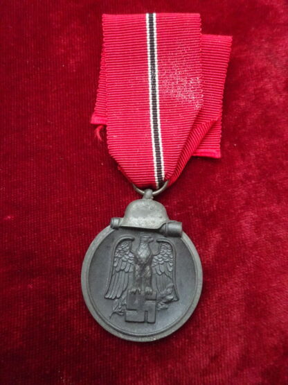 Médaille Campagne de Russie 1941-1942 avec son enveloppe - Militaria allemand
