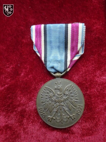 Médaille polonaise commémorative de la guerre 1918-1921 - Militaria