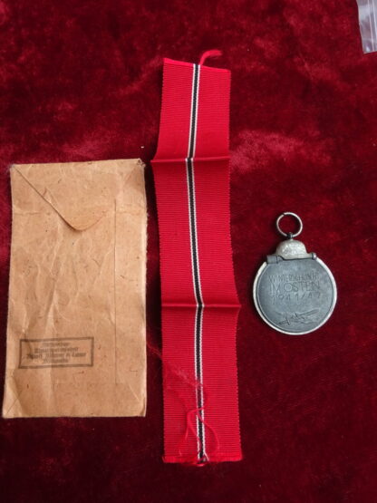 Médaille Campagne de Russie 1941-1942 avec son enveloppe. Militaria allemand