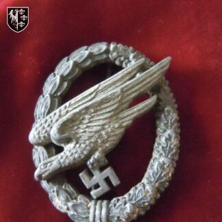 Badge parachutiste allemand - Militaria