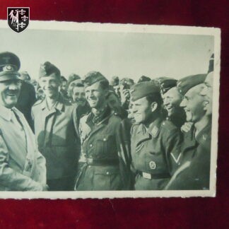 Carte postale Adolf Hitler visite au Bourget - militaria allemand