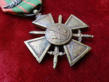 Médaille Croix de Guerre Giraud 1943 - Militaria France
