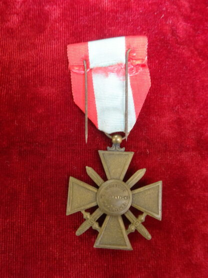 médaille croix de guerre théâtre des opérations extérieures - militaria France