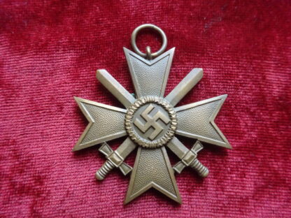 Médaille Croix du mérite avec glaives – Image 2