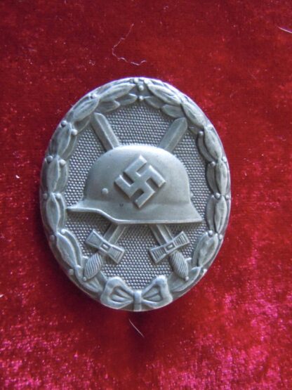 Badge des Blessés classe argent