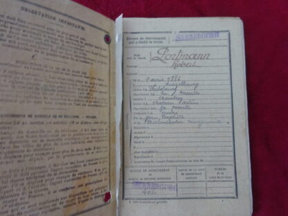 Lot livret militaire, carte LFC, carte combattant RÉSERVÉ (CD) – Image 9