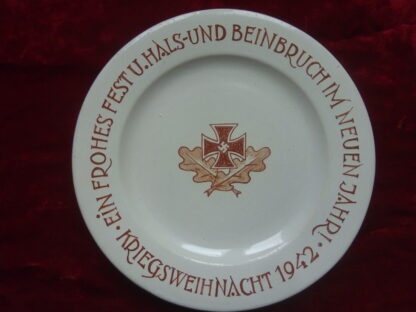 Assiette kriegsweihnacht 1942 Henriot Quimper RÉSERVÉ (CD)