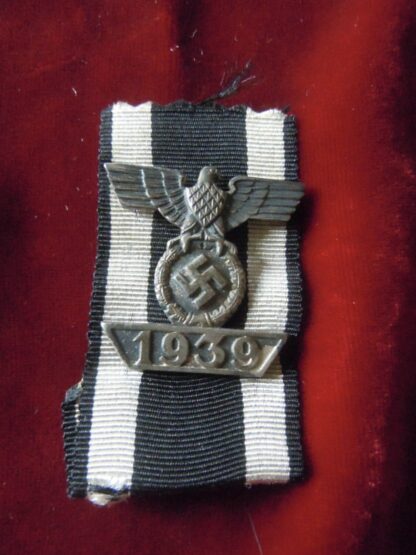 Aigle de rappel croix de fer deuxième classe 1939 avec son ruban RÉSERVÉ (CD)