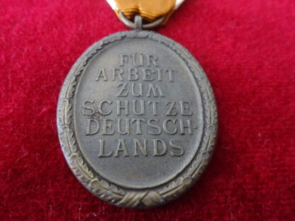 Médaille Westwall (Deutsches Schutzwall-Ehrenzeichen) – Image 3