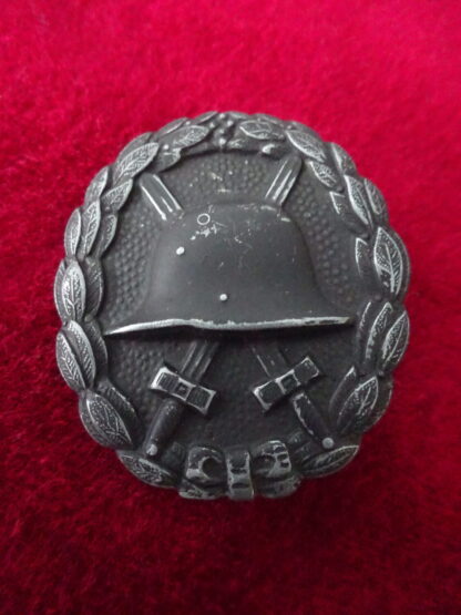 Badge des blessés classe noire