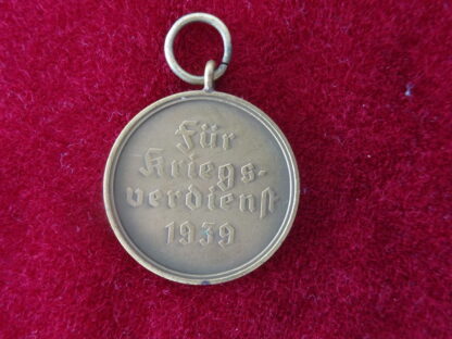 Médaille du mérite de guerre – Image 3