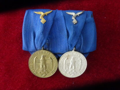 Barrette médailles 4 et 12 ans de service dans la Luftwaffe