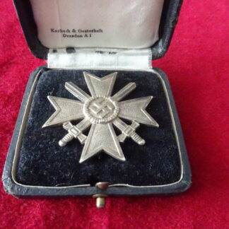 Croix du mérite avec glaives première classe
