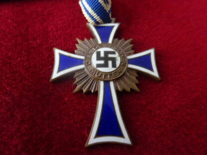 Croix des mères modèle bronze – Image 2